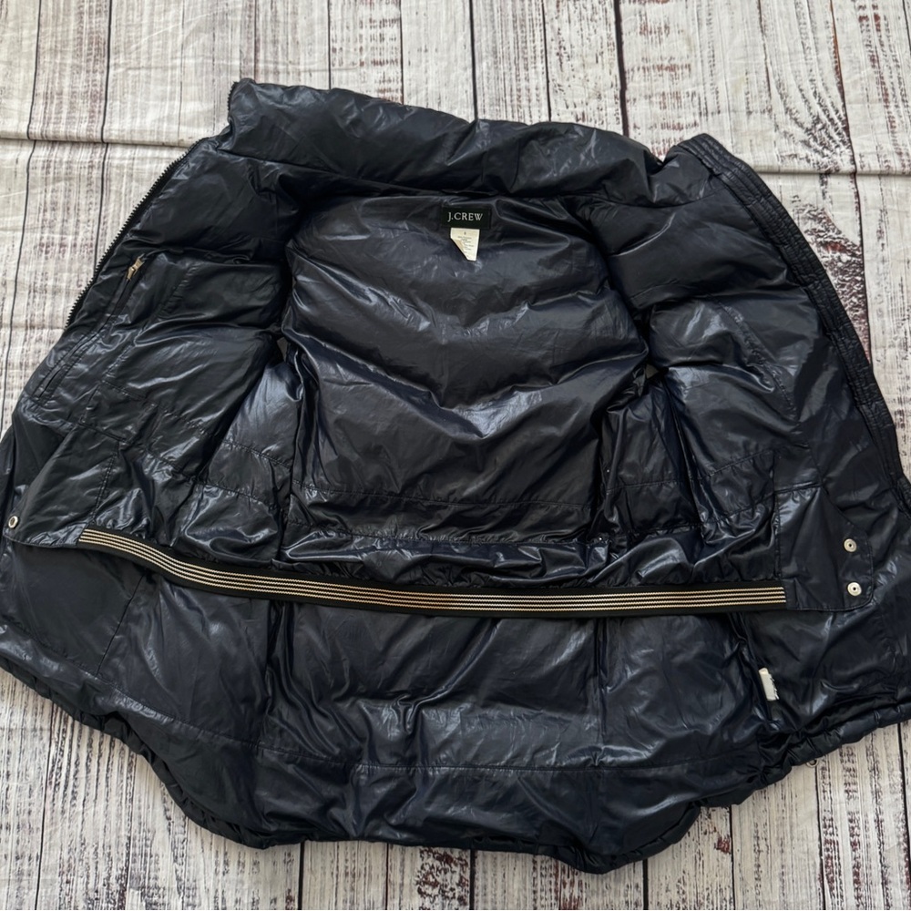J. Crew navy hooded down puffer vest -size Small - Picture 8 of 9